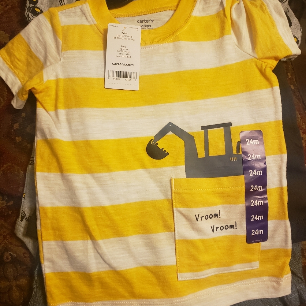 Carter's Baby boy Shirt and Short set